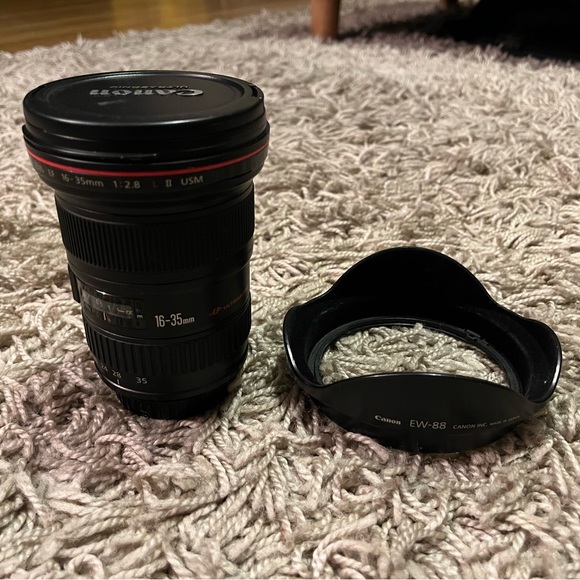 Canon 16-35mm f/2.8 II USM